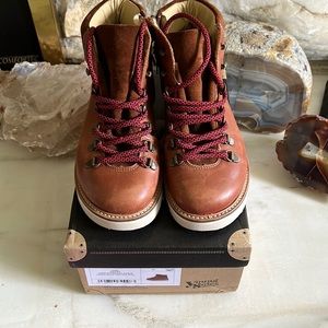 Young Soles Eddie Leather Chestnut Brown Junior Hiking Boot With Eva Soul Sz.34
